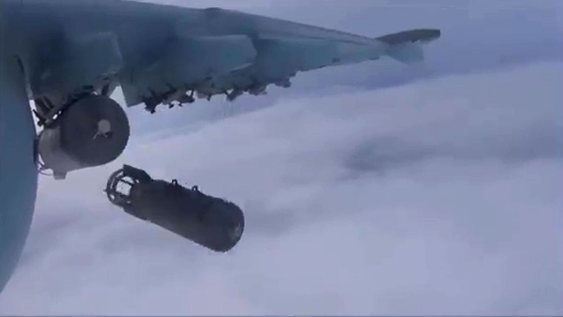 ВКС уничтожили в провинции Алеппо лагерь подготовки боевиков