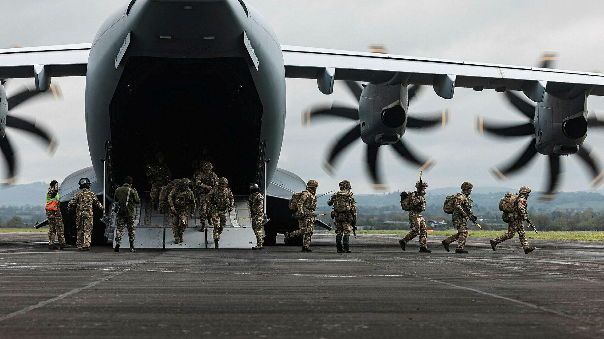 Новые угрозы Британии в адрес Москвы вызвали возмущение на Западе