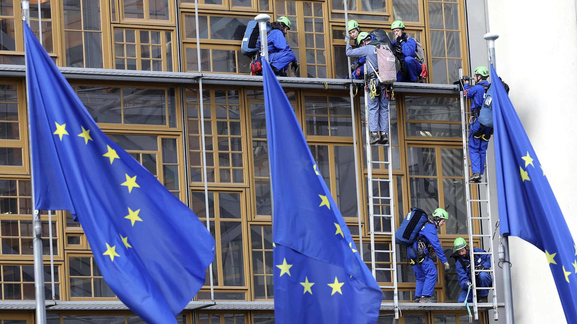 "������ ������� ����". �� ������ ������� ��������� � ��������� �� ������