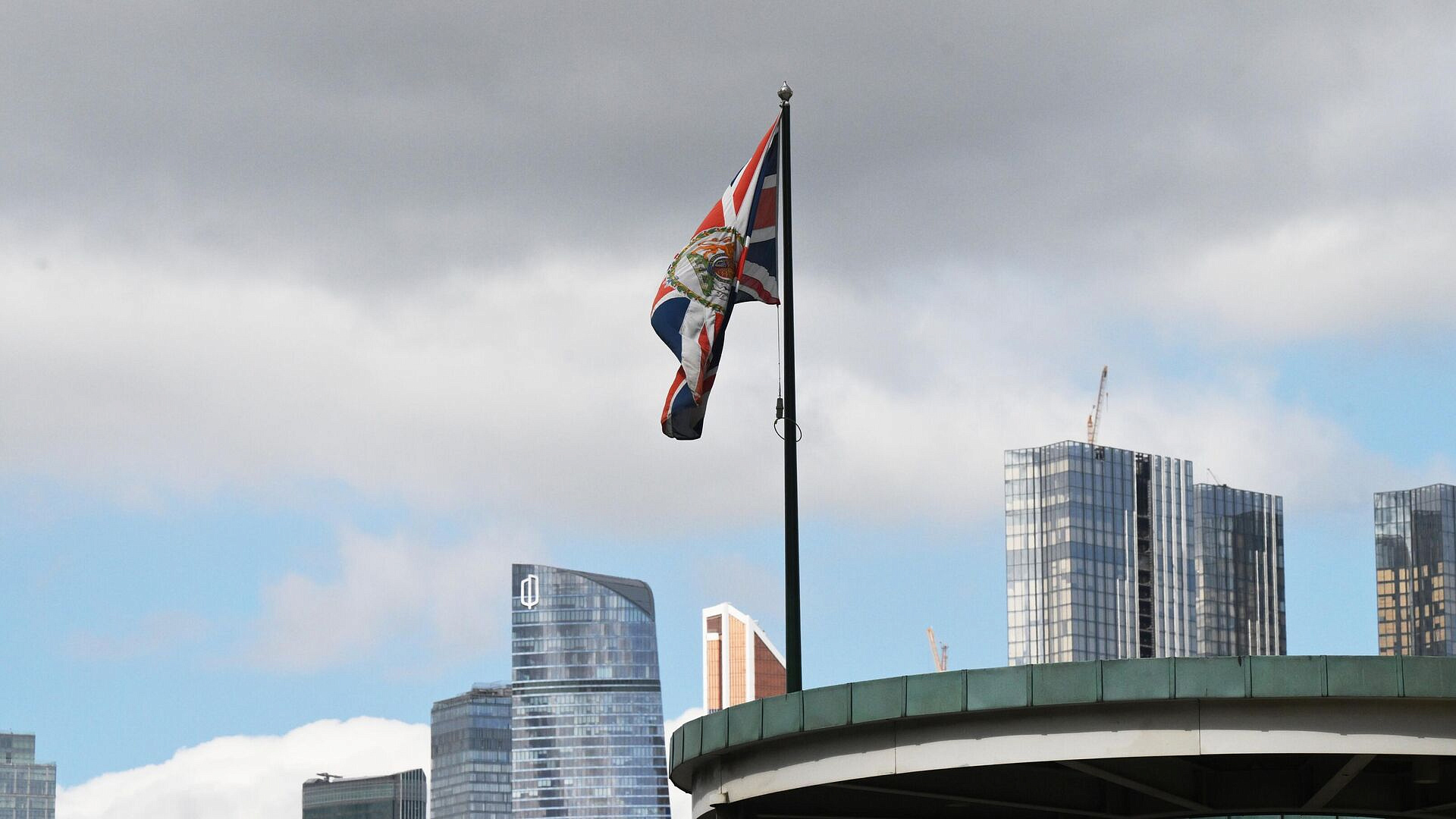 Британия переименовала Т-Банк и исключила Росбанк в санкционном списке 