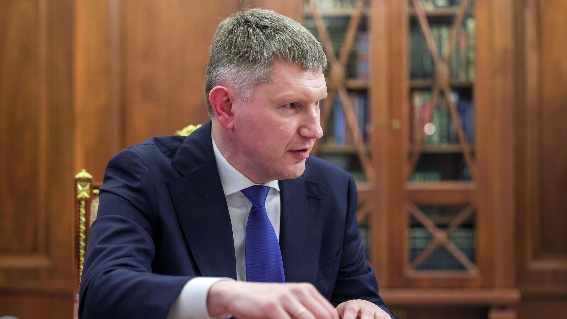 Решетников рассказал Путину о налоговых изменениях для малого бизнеса