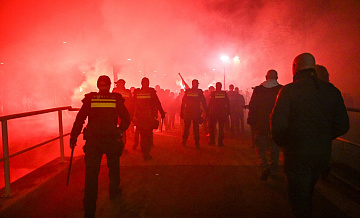 В Нидерландах протест против центра для беженцев перерос в беспорядки