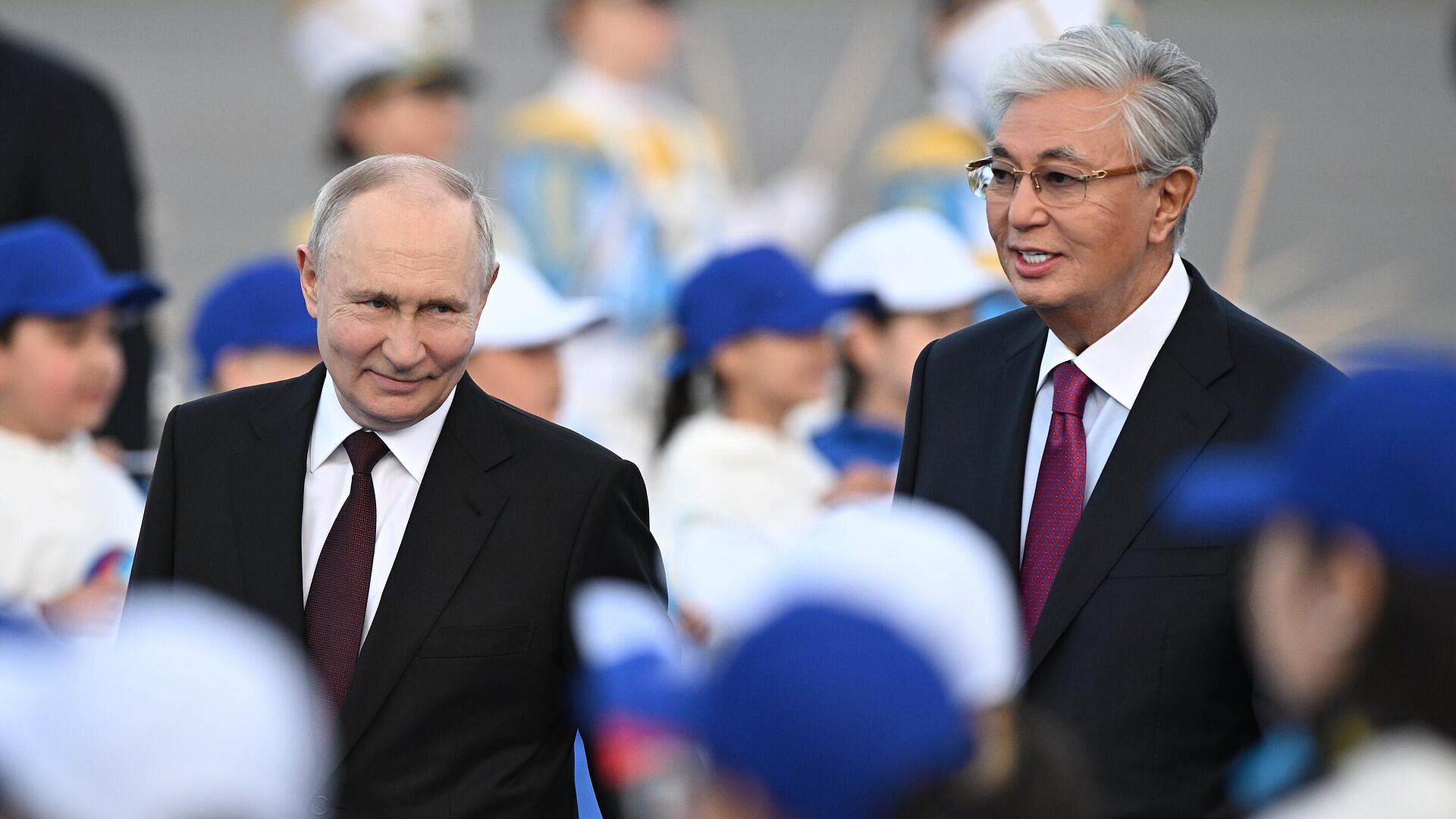 Токаев проводил Путина в аэропорту Астаны