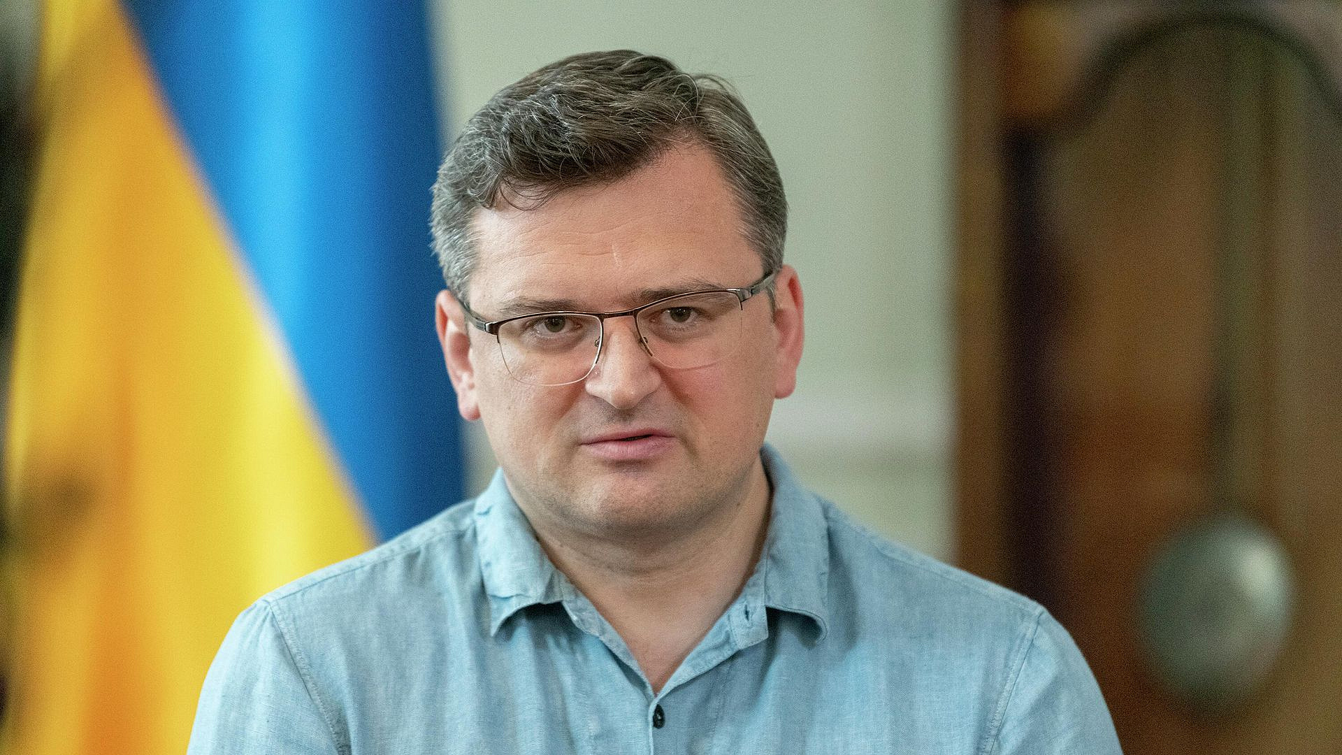 Кулеба предрек украинцам очень непростые времена