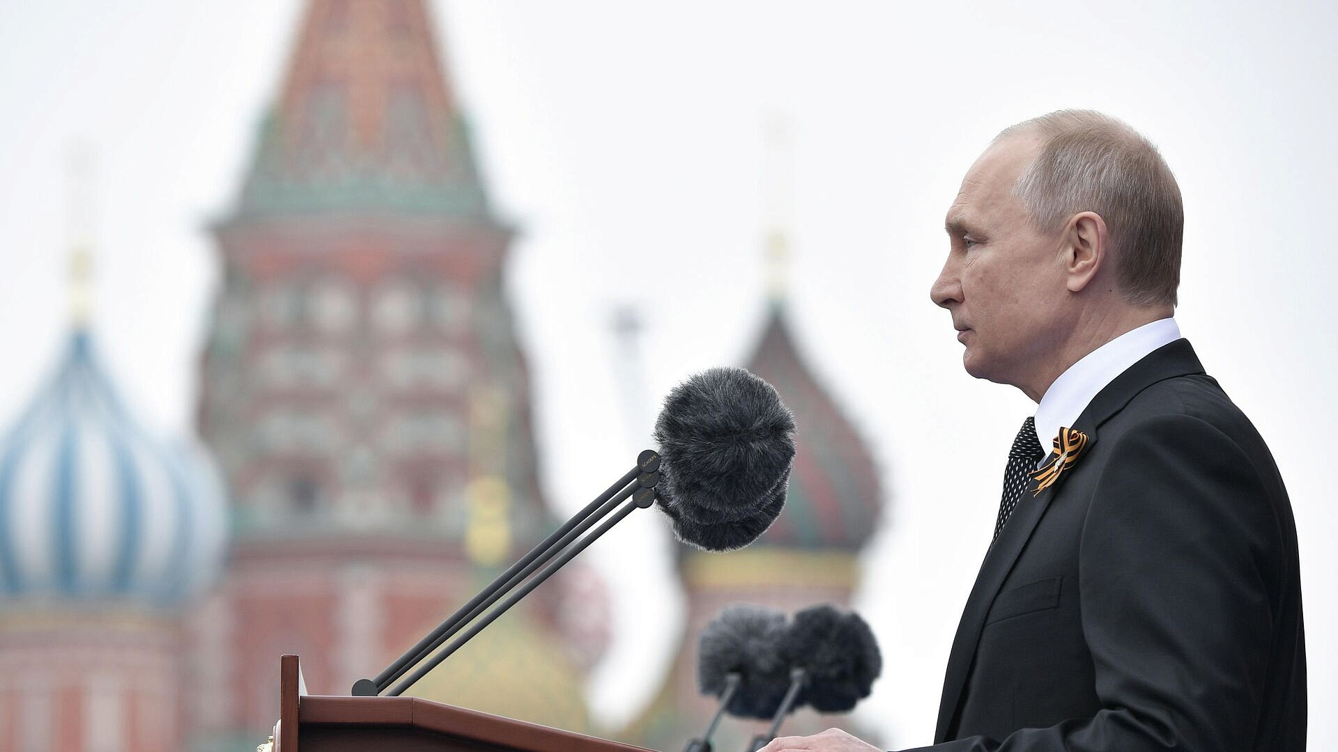 Выступление Путина на параде Победы продлилось чуть больше 8,5 минут