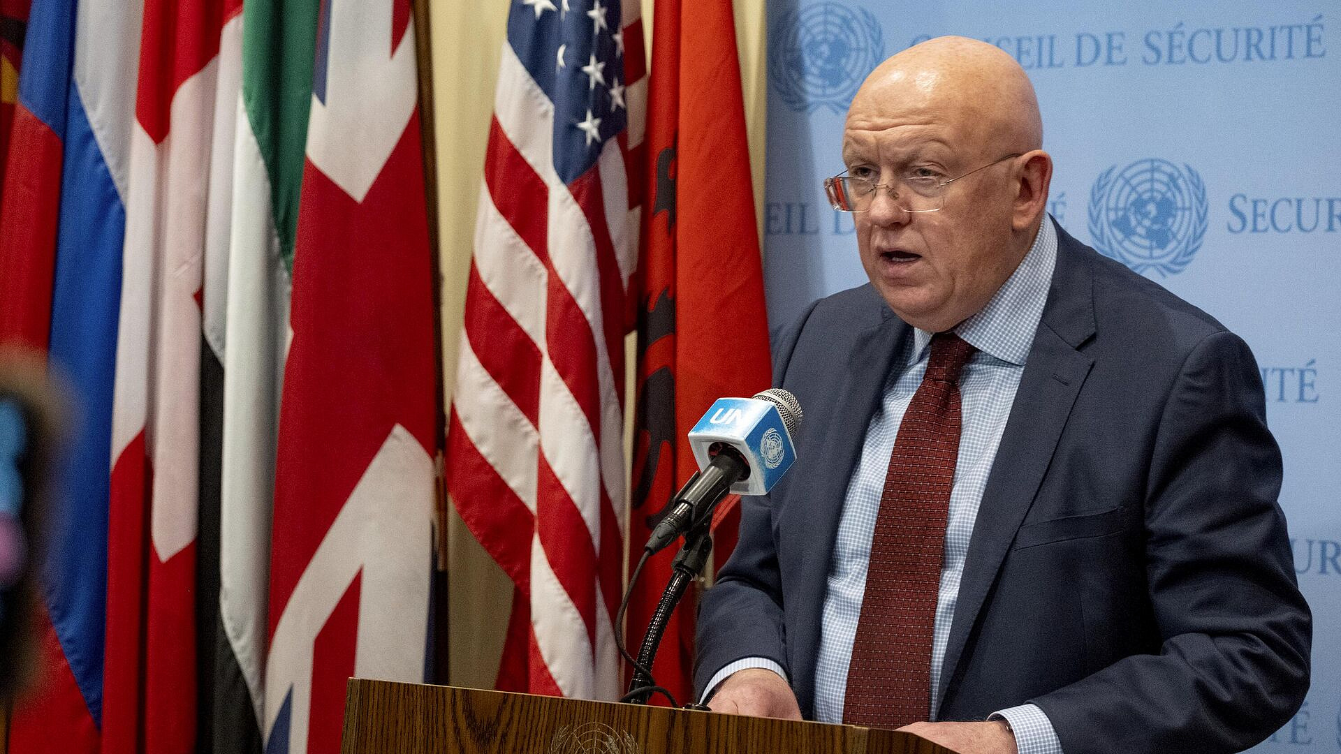 Небензя призвал не дать Киеву сорвать усилия США и России по урегулированию