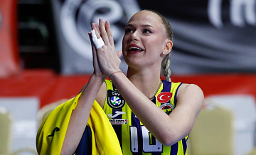 Волейболистка "Фенербахче" поддержала россиянку Федоровцевой