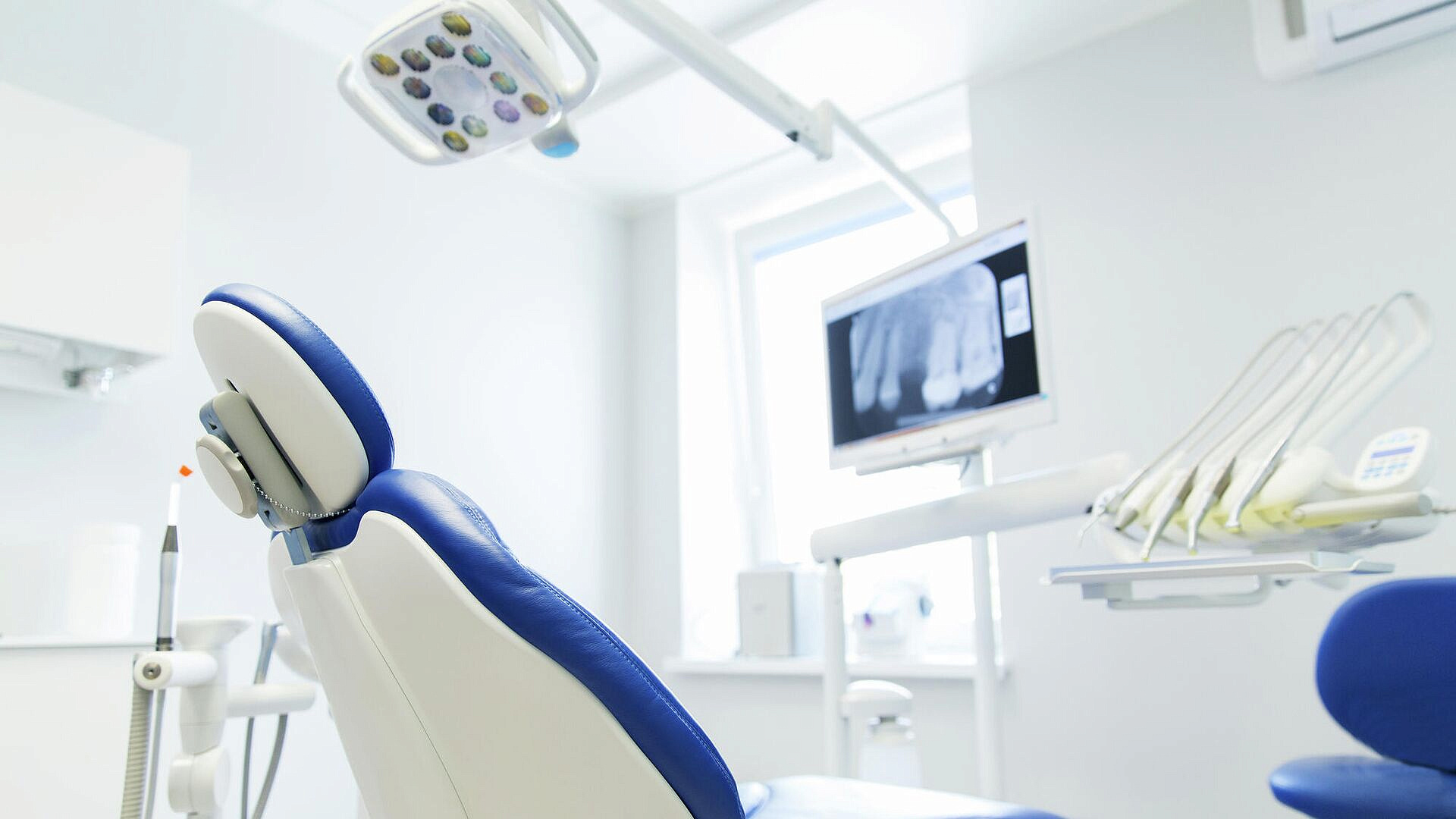 Врач рассказала, как часто надо посещать стоматолога