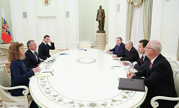 Путин сообщил о согласии России с частью плана по Украине, заявил Ушаков