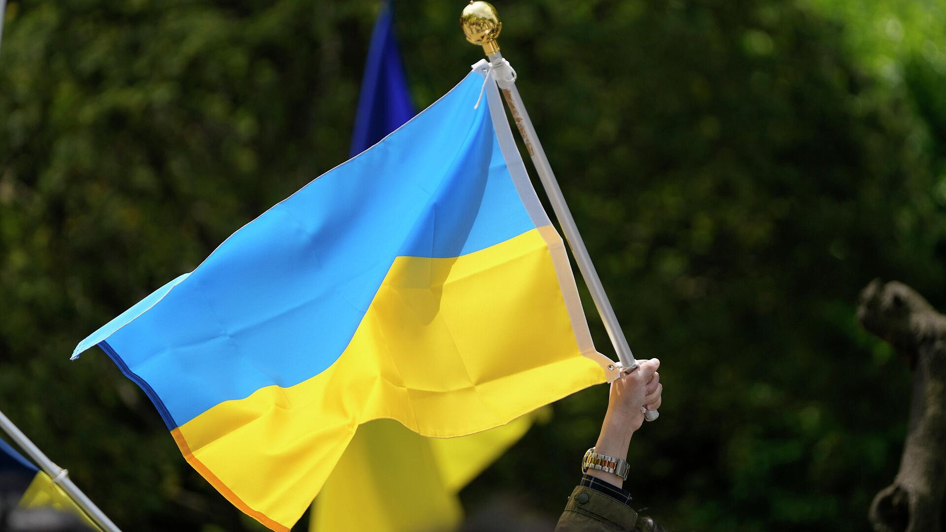 Спецслужбы Украины пытаются вербовать пенсионеров в Сумской области