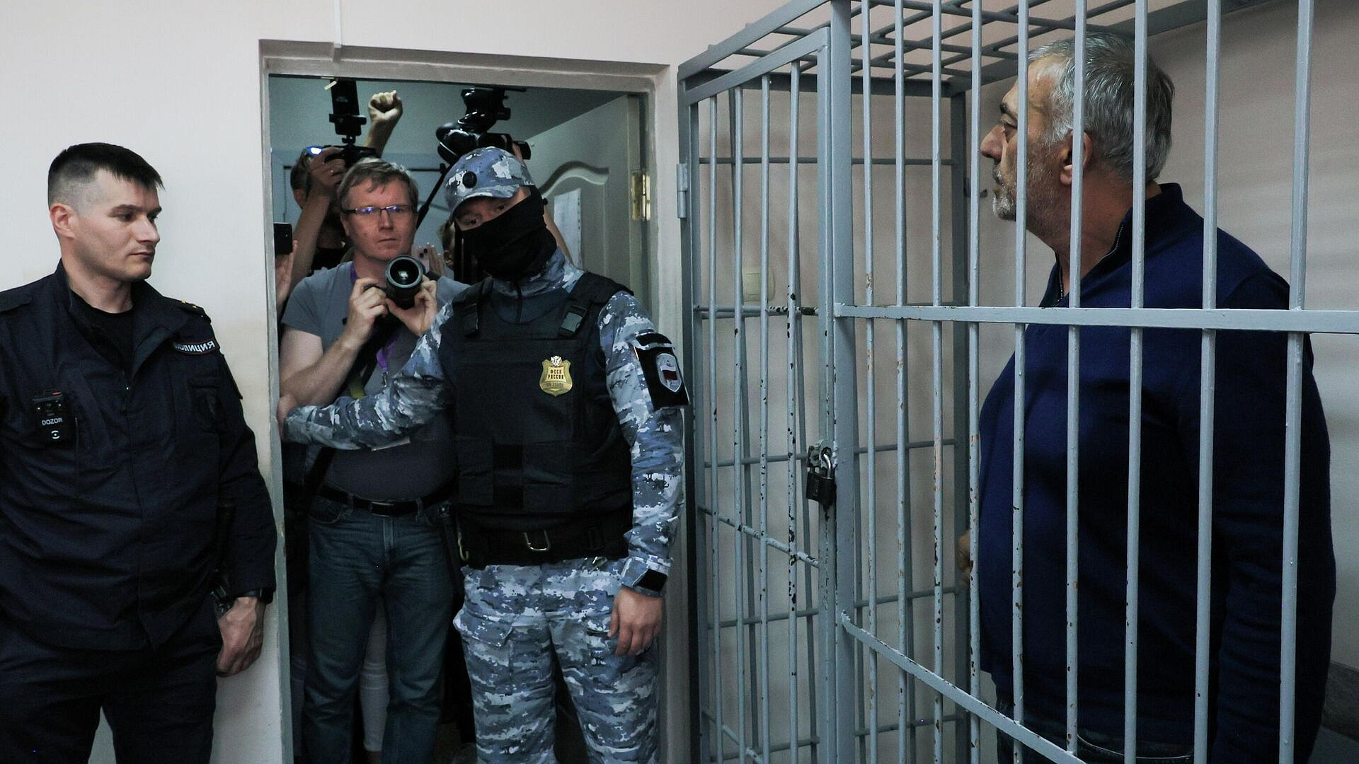 МИД: действия российских силовиков в Екатеринбурге были законны