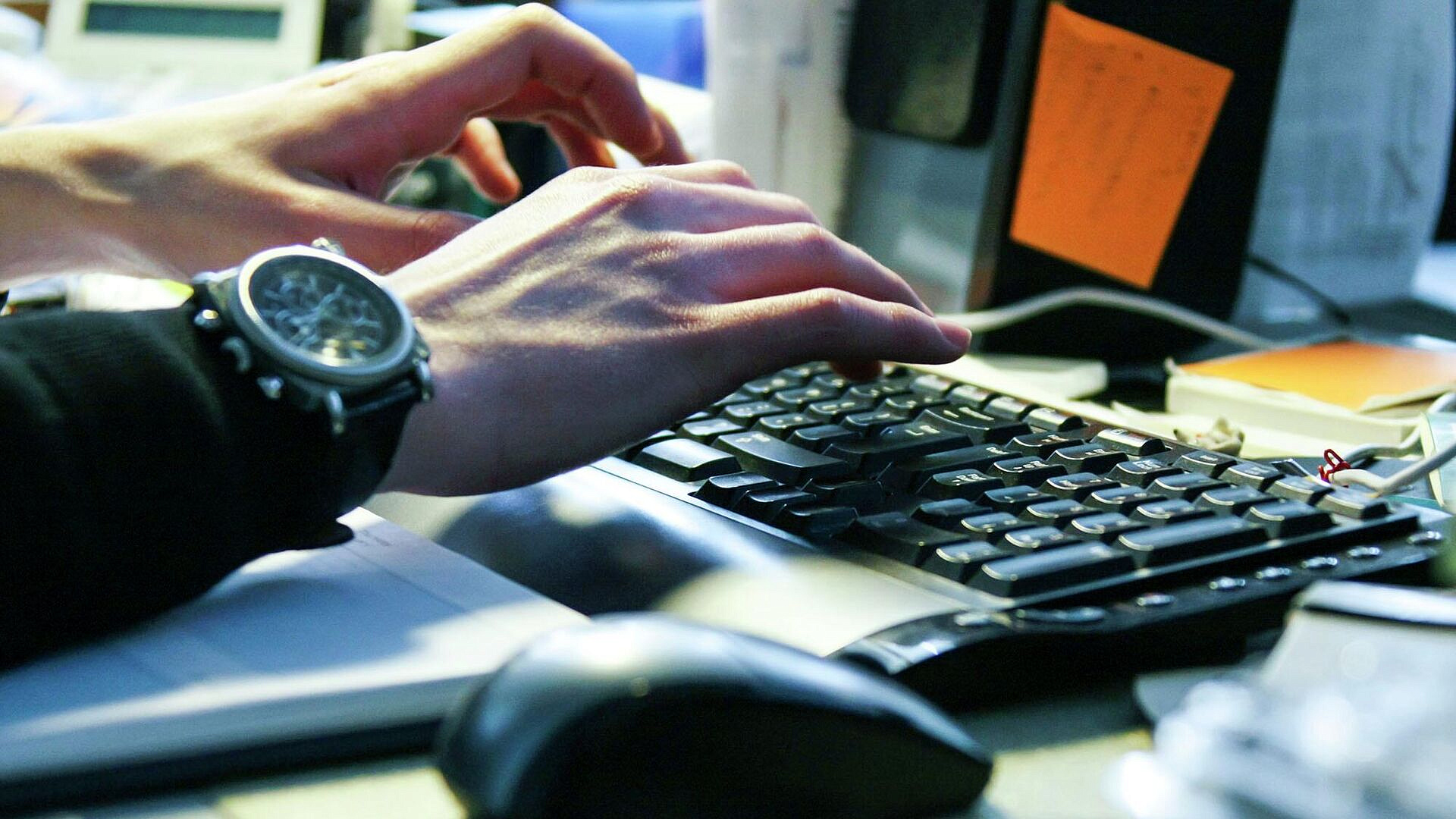 В МВД рассказали, как мошенники похищают деньги, якобы продавая ОСАГО