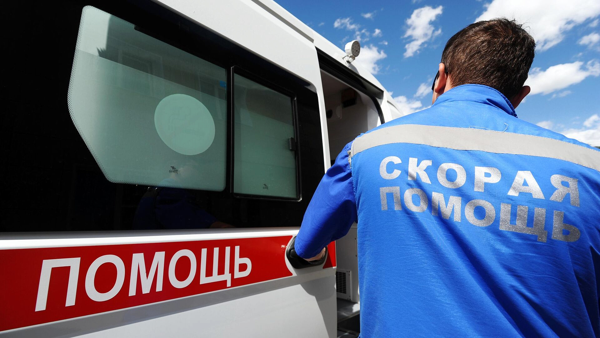В Новосибирской области школьница спасла пенсионерку, упавшую в ванну