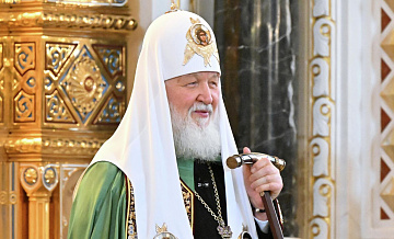 Глава комитета Госдумы и полпред президента получили церковные ордена