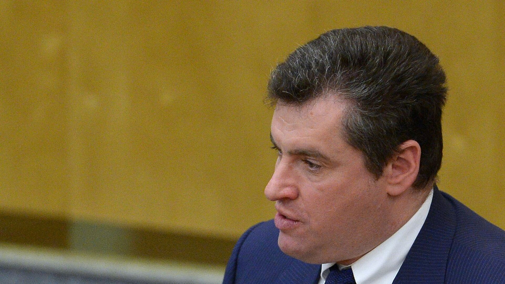 Некомпетентность западных политиков достигает апофеоза, заявил Слуцкий