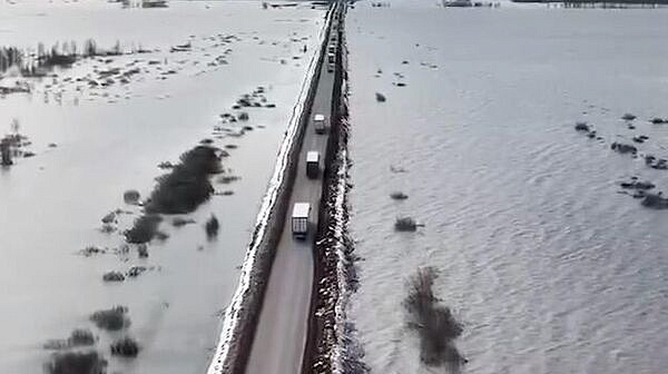 В Тюменской области из-за паводка остается затоплен 361 жилой дом