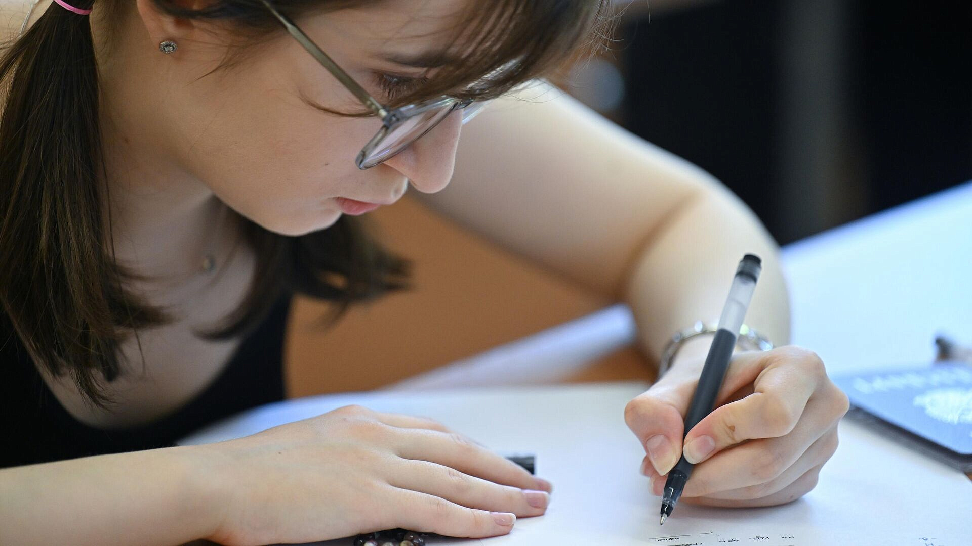 ��� ������ ����� 1,66 �������� ����������, ������� � �������������