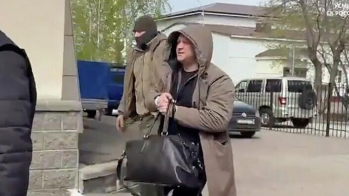 Гособвинение попросило суд арестовать мэра Уфы