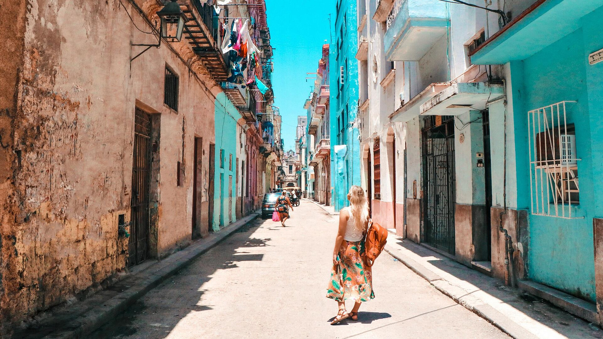 РСТ рассказал о переселении российских туристов на Кубе в другие отели