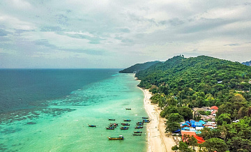 Эксперт рассказал, по кому ударит сокращение безвизового въезда в Таиланд