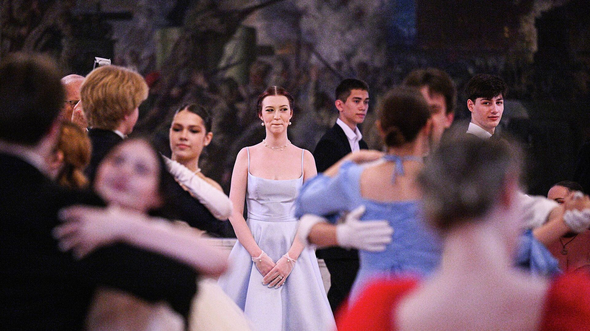 Студенты из 73 регионов приняли участие в "Бале Победы"