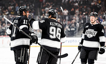 Шайба Кузьменко не спасла "Лос-Анджелес" от поражения в матче НХЛ