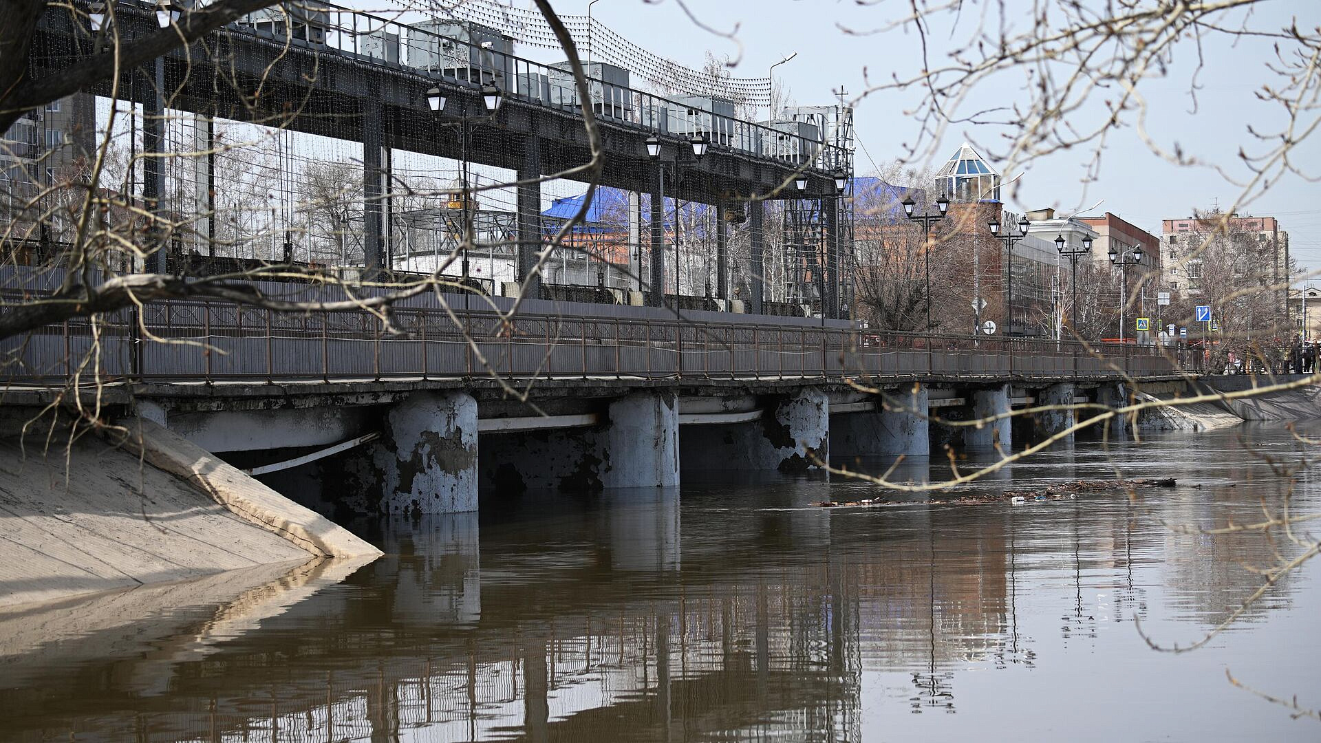 �� ���������� ������ � ������� ���� ��������� �� ��������� ������