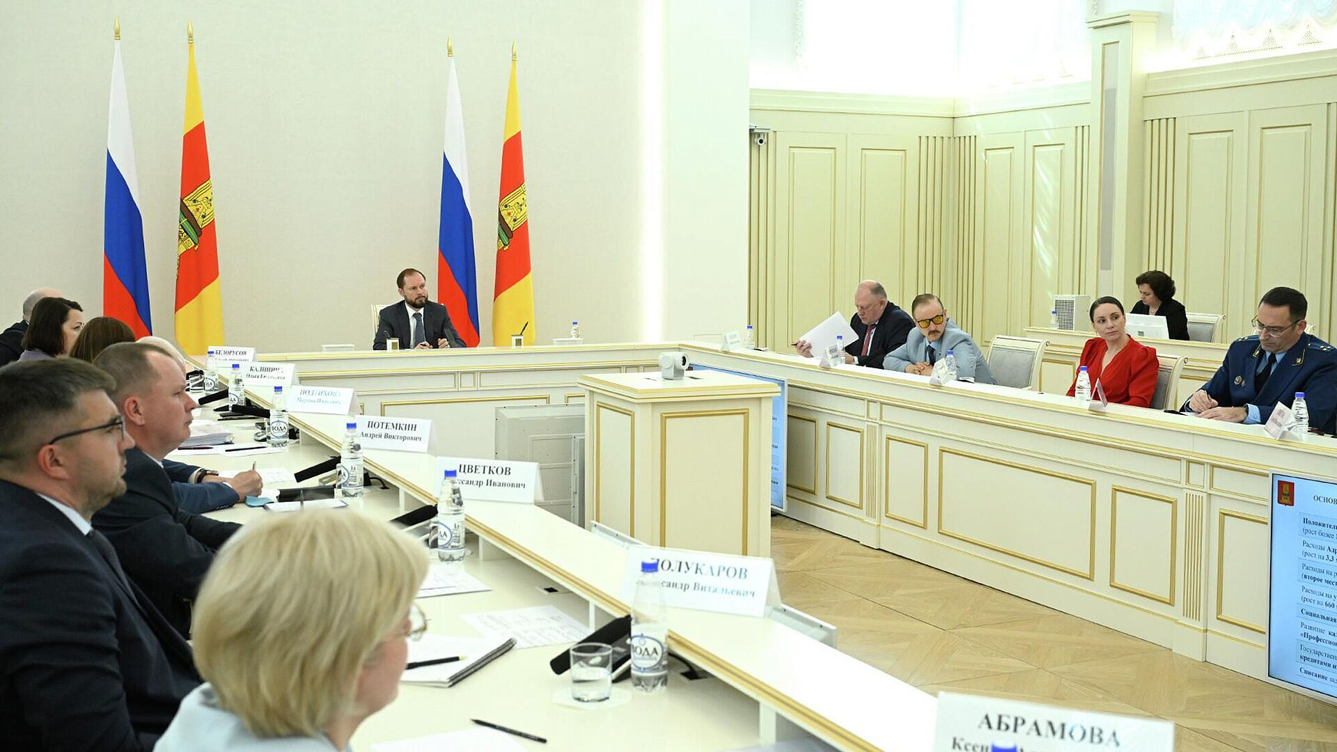 Королев поставил задачи по подготовке Верхневолжья к осени и зиме