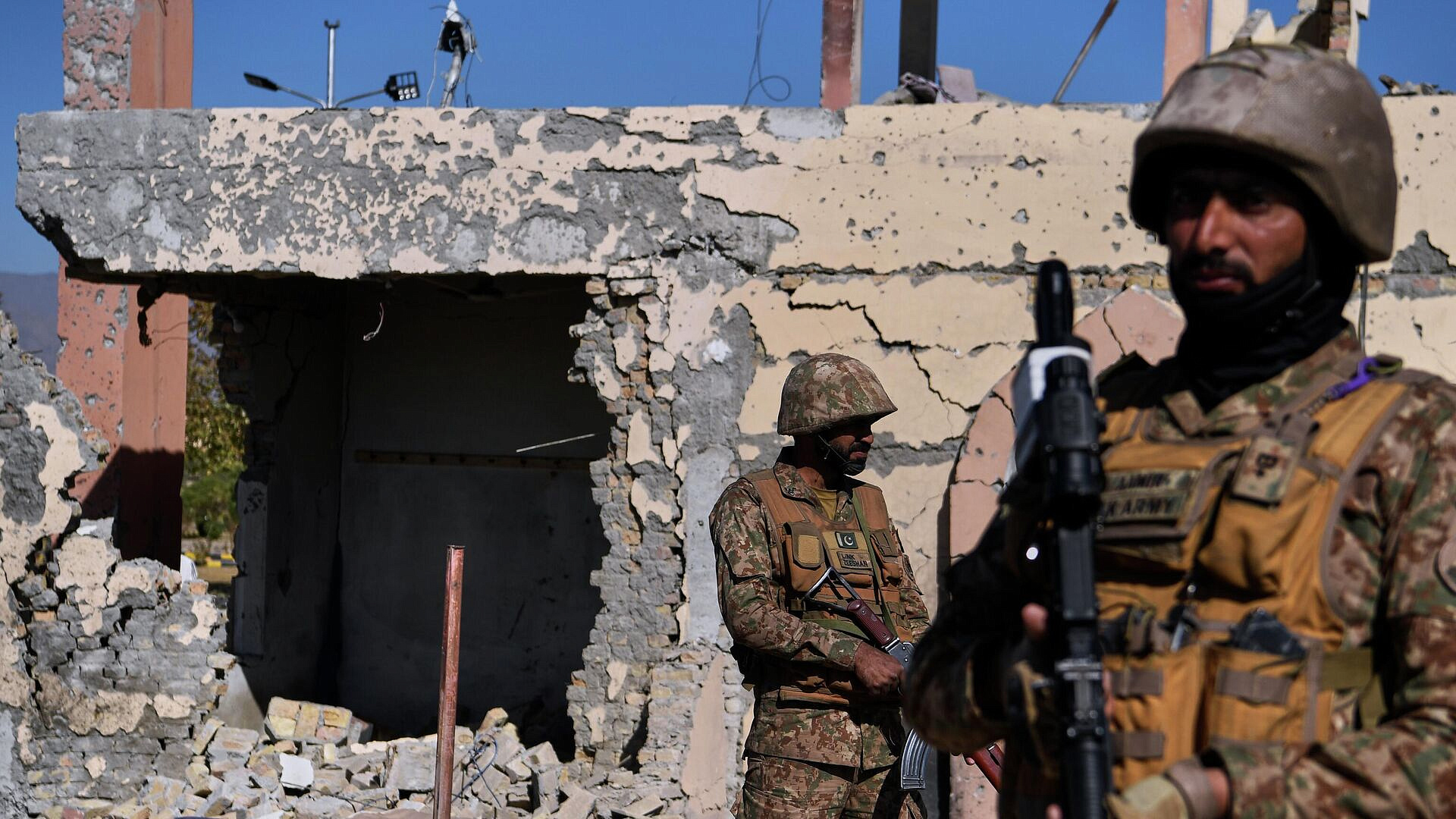 Пакистан заявил об уничтожении 247 афганских военных