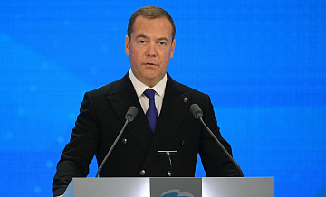 Правда на стороне России, заявил Медведев