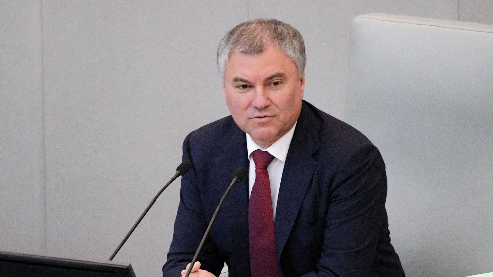 Володин призвал создавать условия для работы мастеров творческих вузов