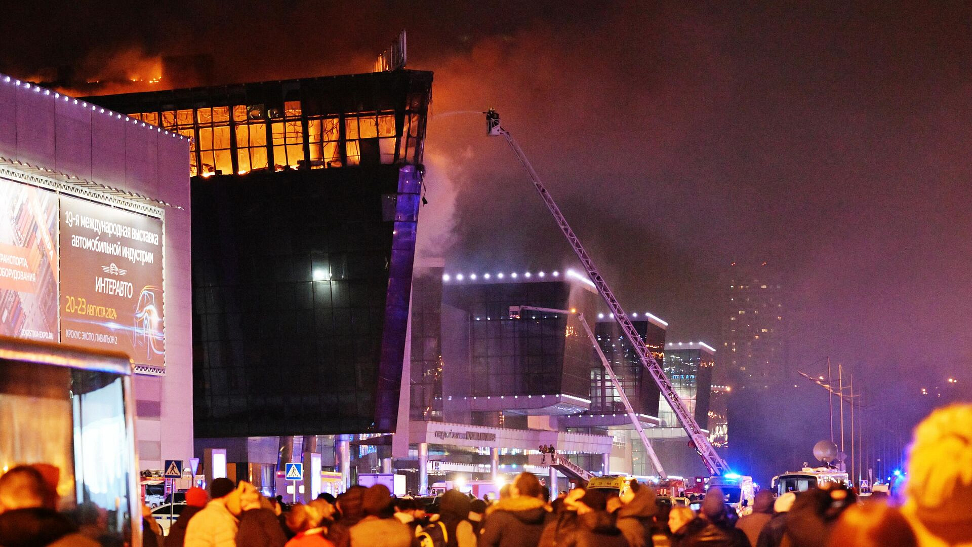 Суд в Москве арестовал россиянина за комментарий о теракте в "Крокусе"