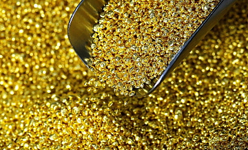 Эксперт допустил падение мировых цен на золото