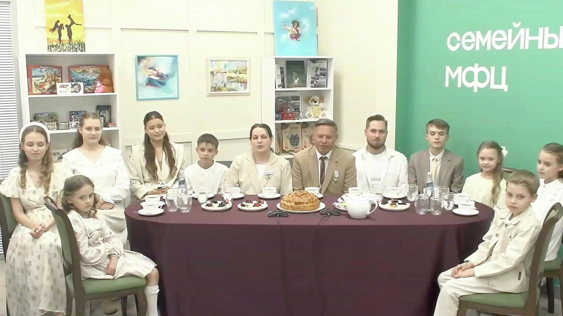 Многодетная семья с Урала провела отпуск в Сочи по приглашению Путина