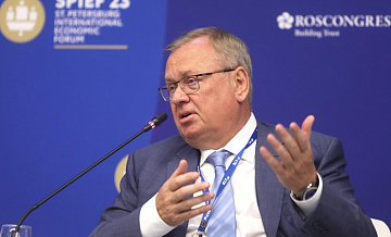 Костин ответил на обвинения США в обходе санкций