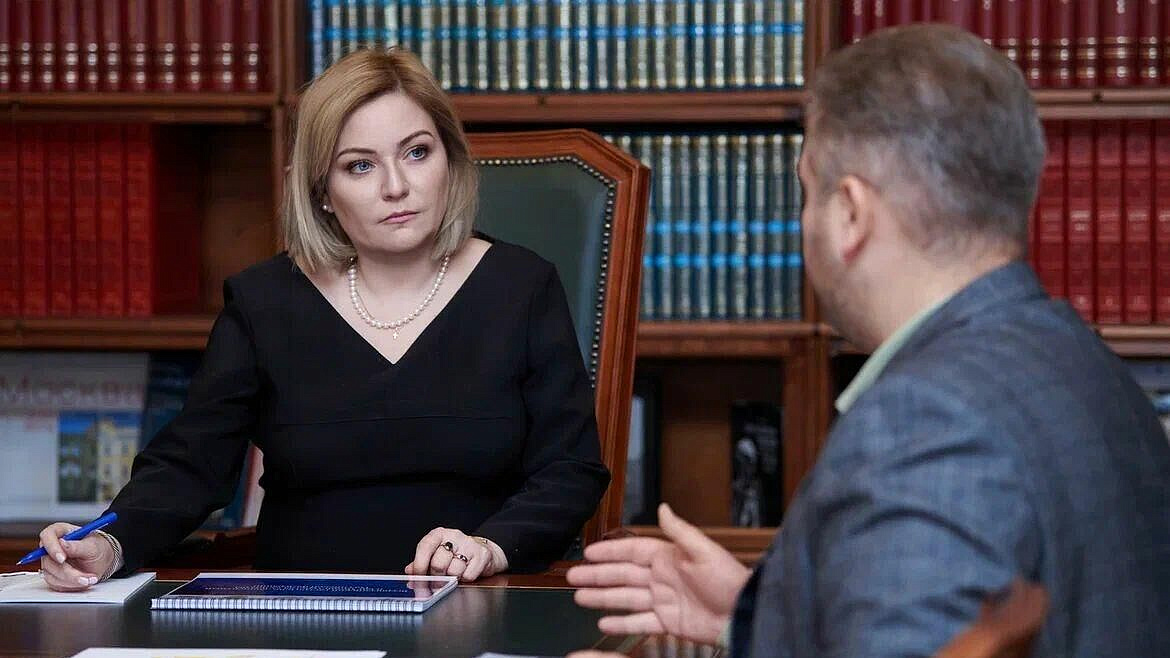 ���������� � ������ �������� ���������� ������� � 80-����� ������