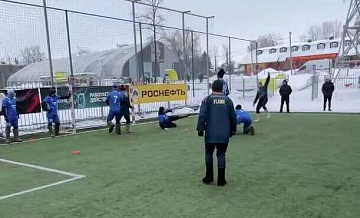 В Туле прошел четвертый ежегодный турнир по валенкоболу