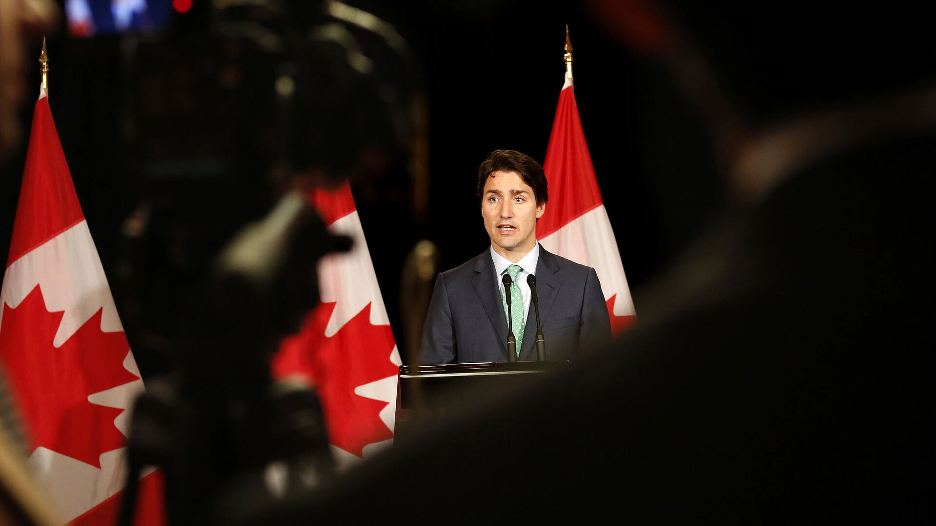 ����� ����� �������� �������� �� ������� ��� �� ��������� ������