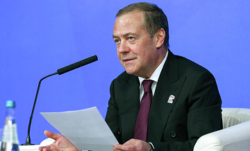 Россия гораздо круче Европы в вопросе госуслуг, заявил Медведев