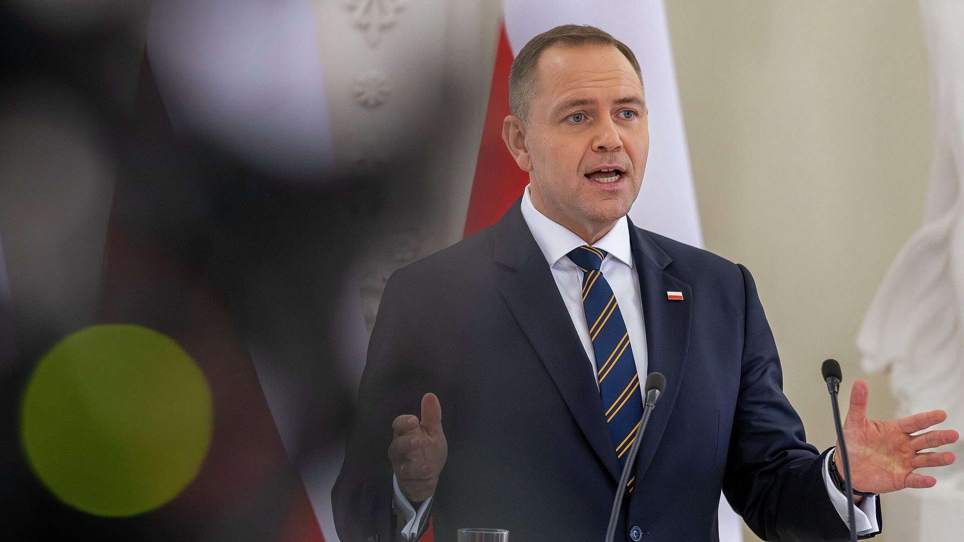 Польша не забудет преступлений украинских националистов, заявил Навроцкий