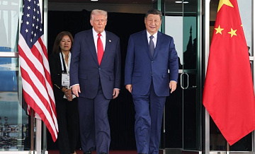 Си Цзиньпин обсудил с Трампом проблему продажи оружия Тайваню