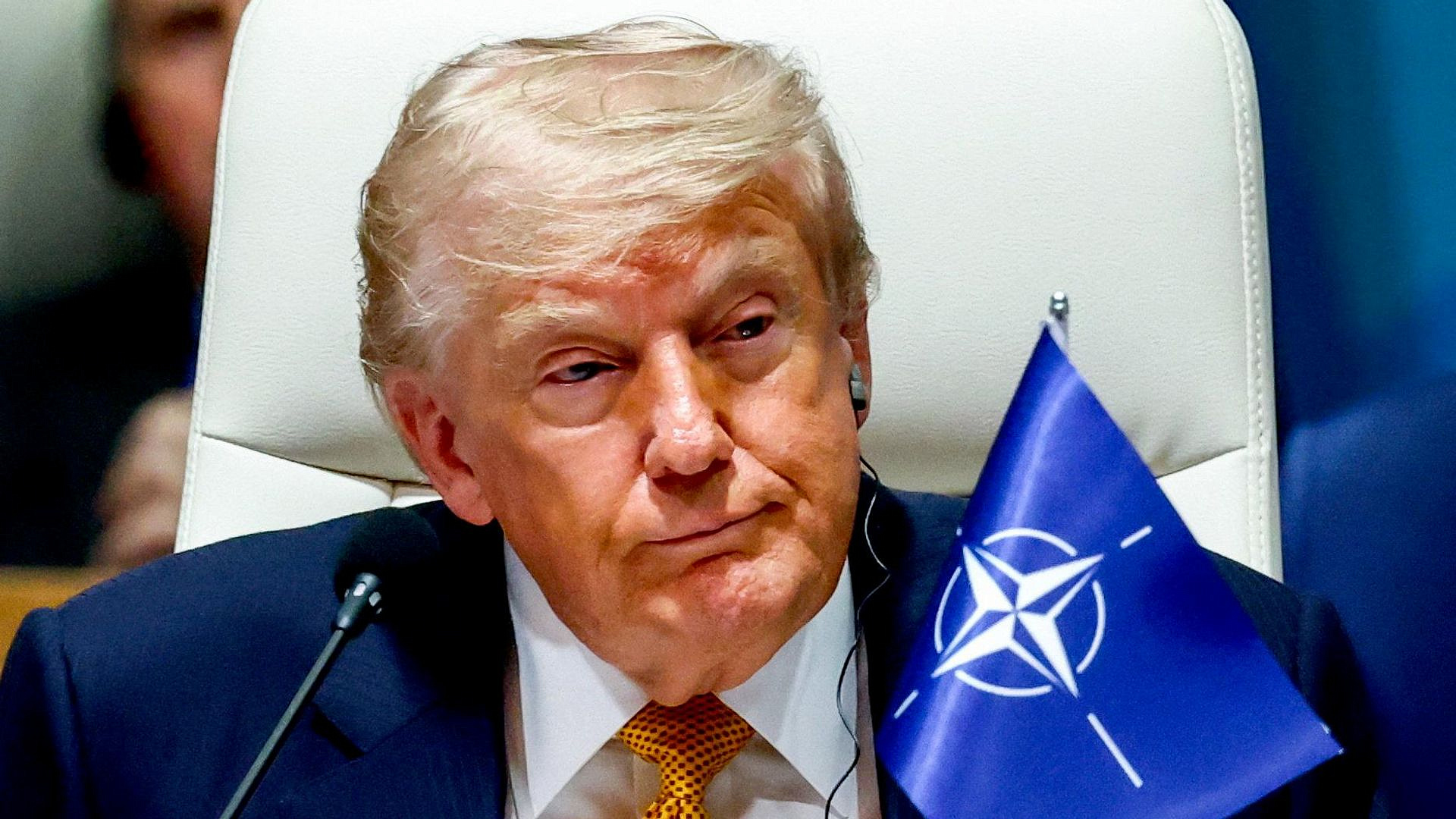 Трамп после визита в Анкару направится на базу американских ВВС в Британии