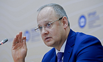 Кобяков призвал предложить новую форму сотрудничества западному бизнесу