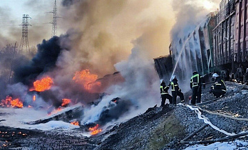 В Смоленской области ликвидировали пожар после ДТП с поездом