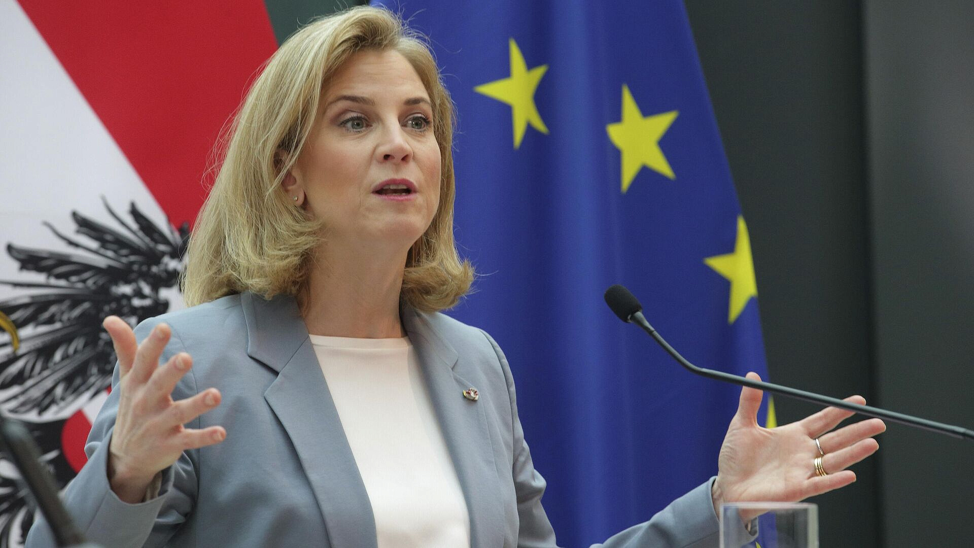 Глава МИД Австрии сделала дерзкое заявление о России