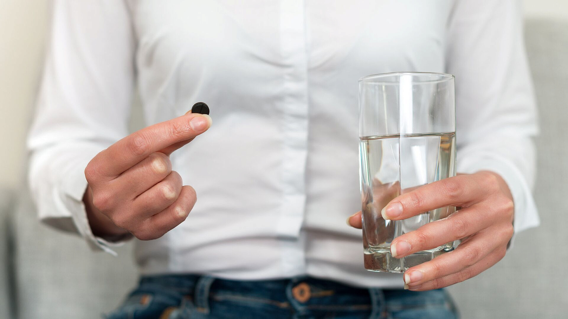 Эстония нарастила импорт активированного угля из России до рекорда