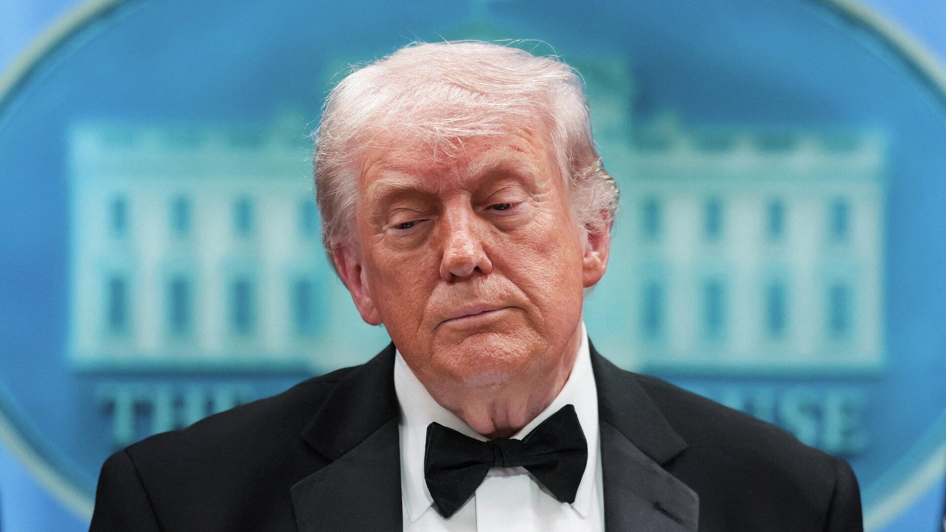 Трамп высказался за идею переименовать антимиграционную полицию ICE в NICE