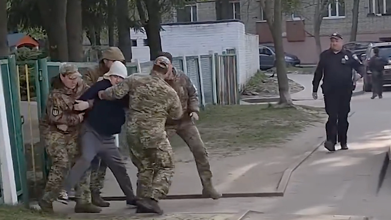 В Черниговской области вдова мобилизованного взорвала сотрудников ТЦК