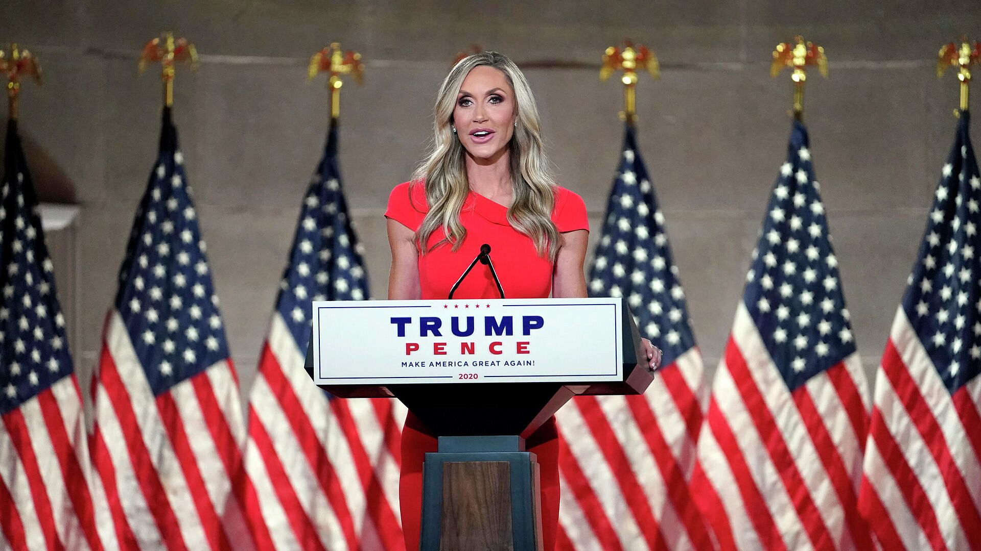 Невестка Трампа сняла свою кандидатуру с рассмотрения на пост сенатора