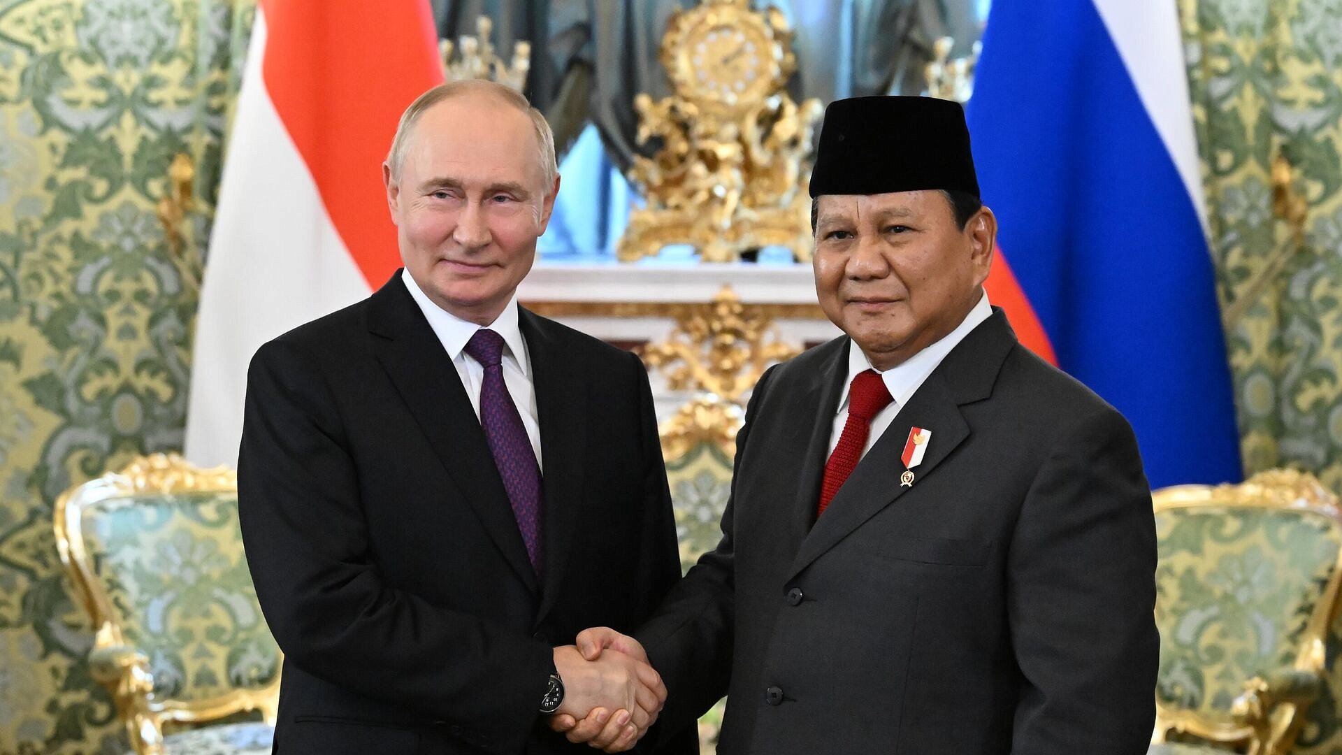 ����� ������������ ������ ��������� �� ������� � ����